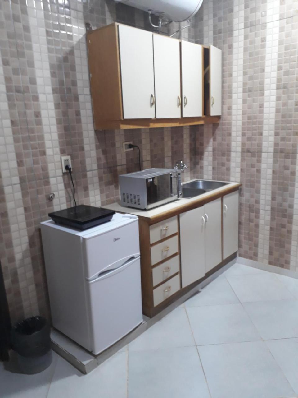 Residencia Leones De Castilla Asuncion Bagian luar foto