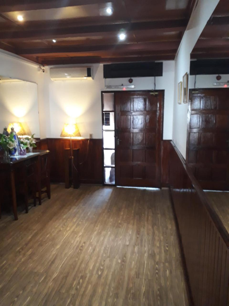 Residencia Leones De Castilla Asuncion Bagian luar foto